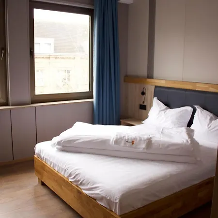 Hotel Mooncity & Boardinghouse
