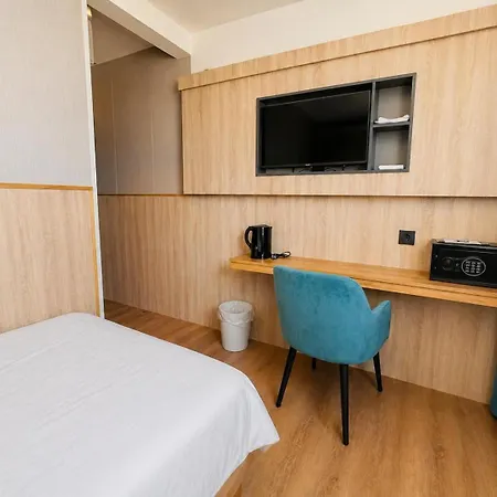 Mooncity & Boardinghouse Düsseldorf